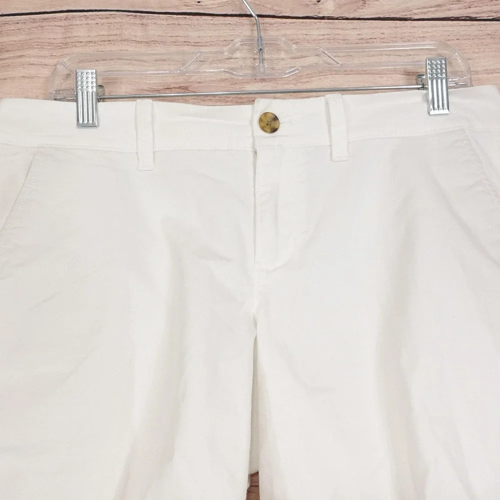 Old Navy Chino Shorts Womens Size 6 White Twill Stretch 34 Waist 6.5 Inseam‎